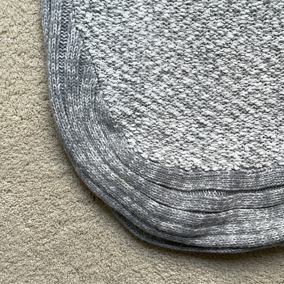 Grey and White Sweater - Picture 2 of 5